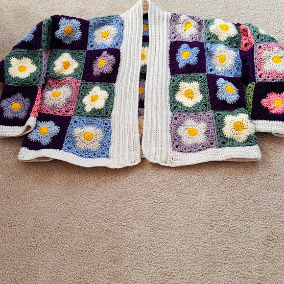 Colorful Crochet Cardigan with Floral Squares - Picture 3 of 7
